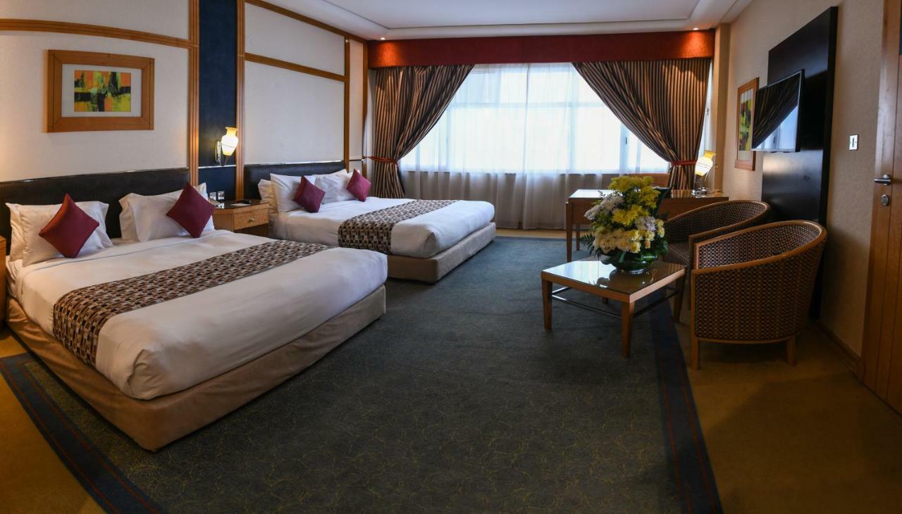 The Juffair Grand Hotel Manama Exterior photo